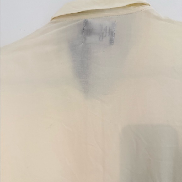 Hell Bunny Cream Blouse with Lace and Bow - Picture 6 of 6